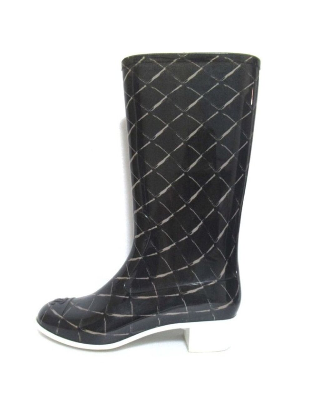★SOLD★ Chanel Quilted Pattern Rain Boots Size 37 Black - Picture 2 of 9